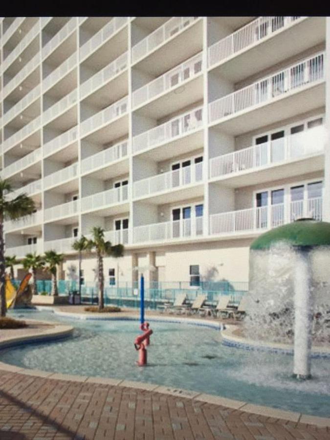 Laketown Wharf Resort: Family-friendly Beachfront With Views Aparthotel Panama City Beach