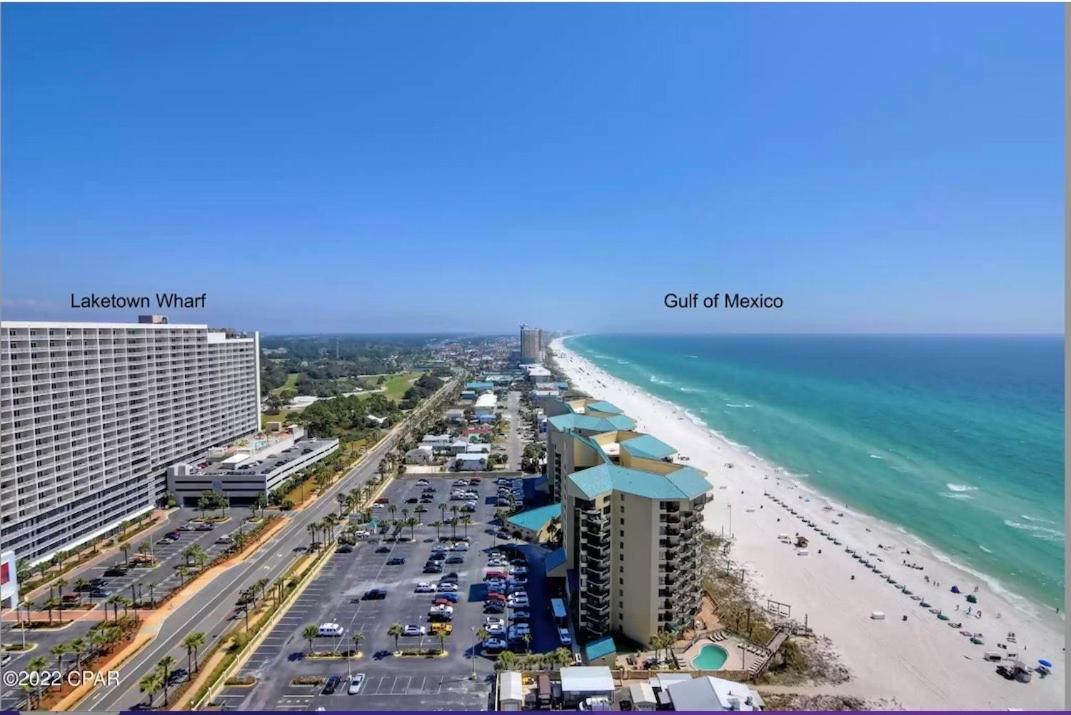Aparthotel Laketown Wharf Resort: Family-friendly Beachfront With Views