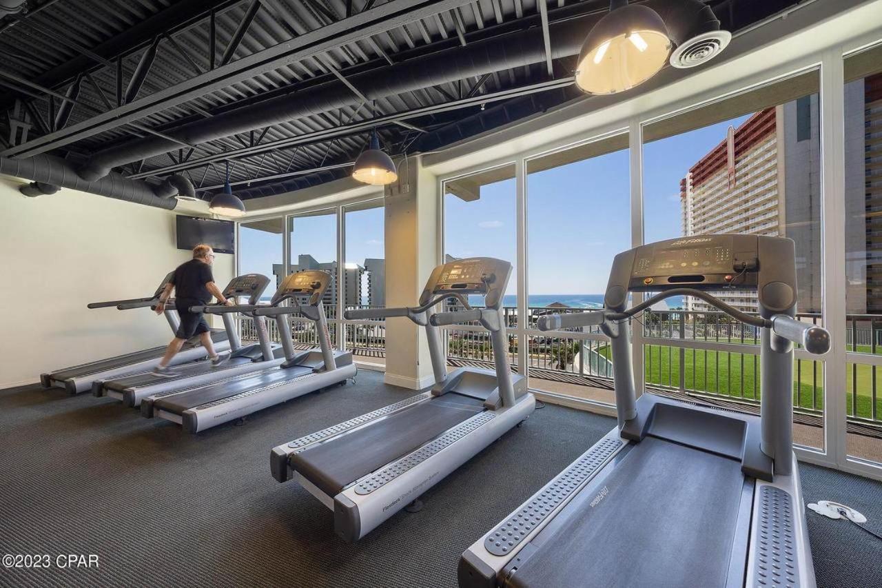 Laketown Wharf Resort: Family-friendly Beachfront With Views Aparthotel *
